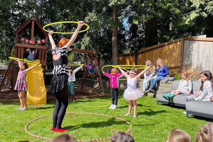 Hillia Hula Hoop Extraordinaire Ellensburg Entertainment