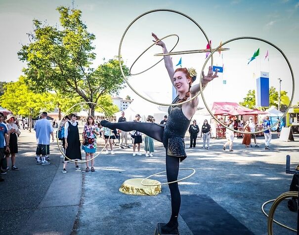 Hillia Hula Learn to Hula Hoop Online